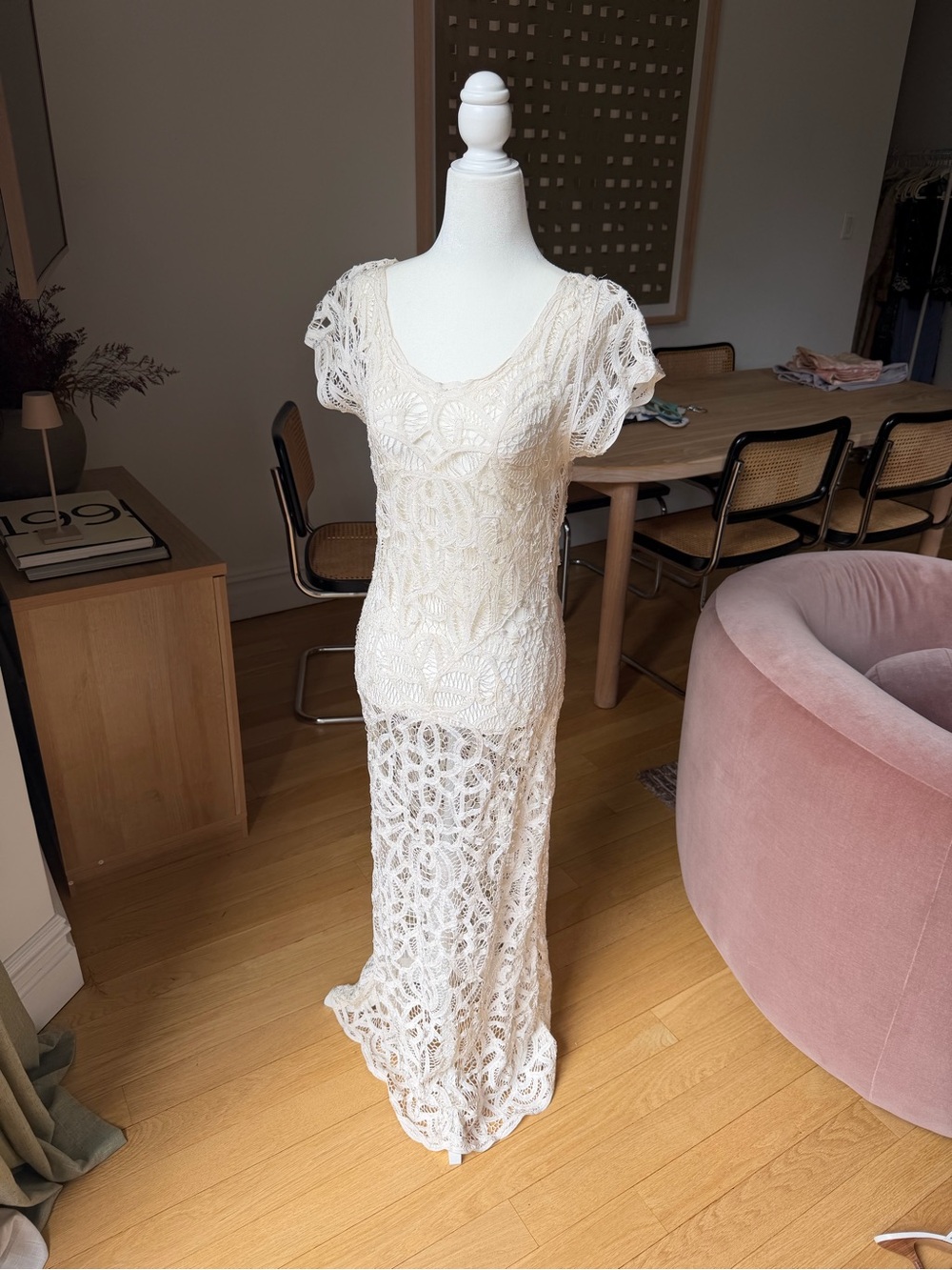Elegant Ivory Lace Dress - Vintage Bridal